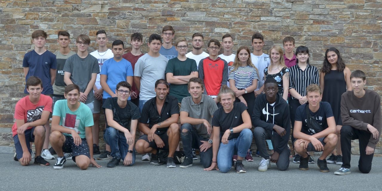 Please enter alternative text here (optional)